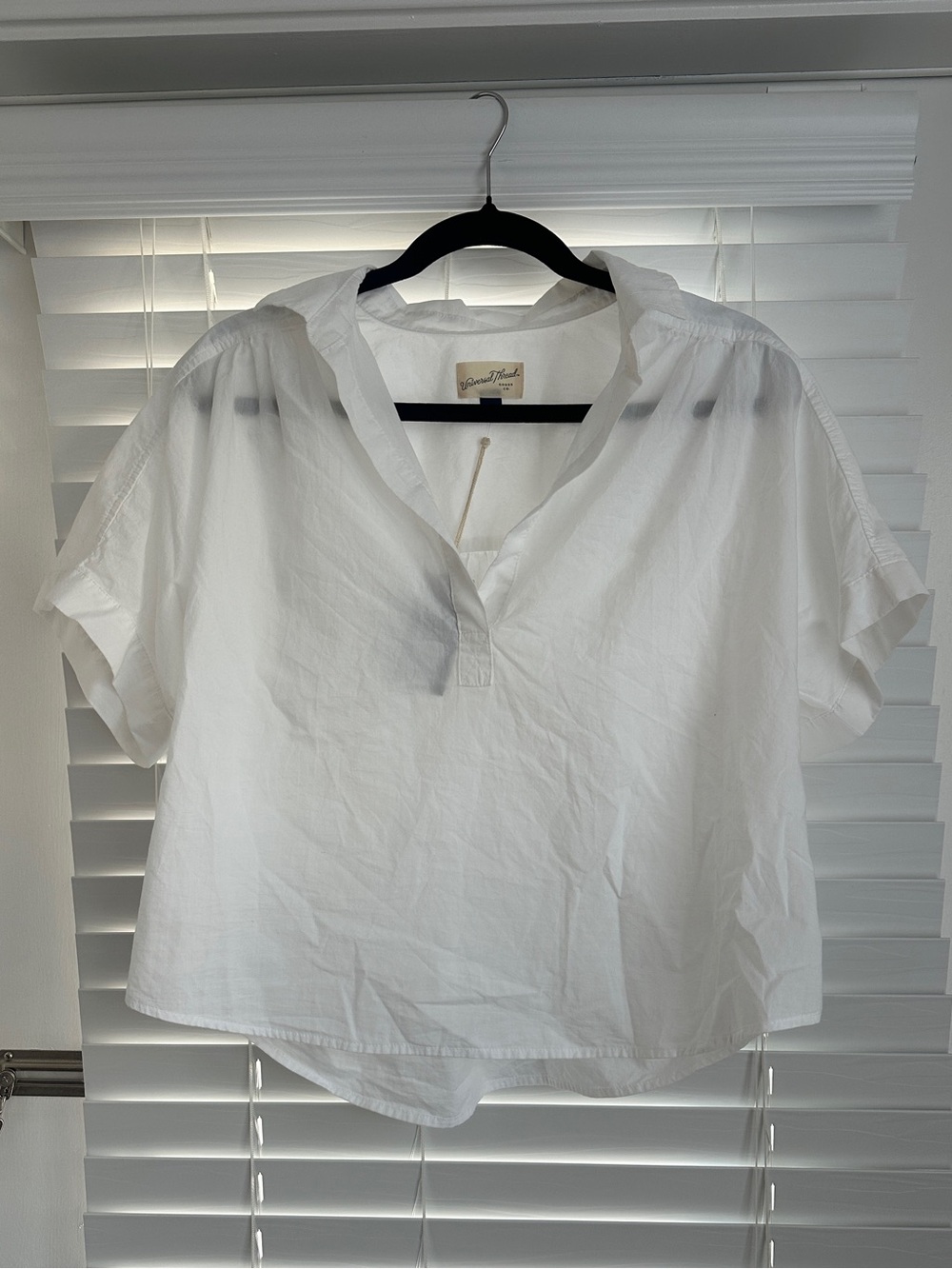 Universal Thread White Short Sleeve Blouse